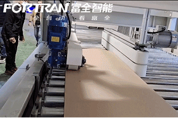 Tin tốt! Đường dây tự động đóng gói hợp tác với Go lý tưởng