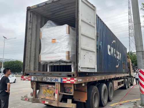 Dây chuyền băng tải tự động hoàn chỉnh tại nhà máy xuất khẩu sang Malaysia
